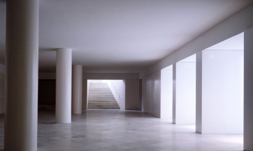 Ayuntamiento de Ceuta Diseño interior escalera Cruz y Ortiz Arquitectos