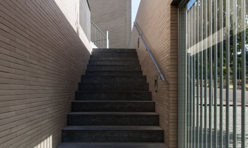 Complejo Residencial de Manresa Diseño de escaleras de acceso a conjunto de viviendas de Cruz y Ortiz Arquitectos