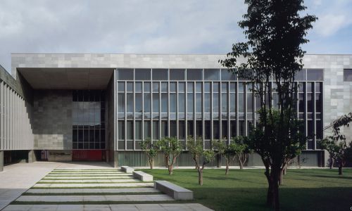 Diputacion Provincial Sevilla Diseño exterior ampliacion patio naranjos Cruz y Ortiz Arquitectos