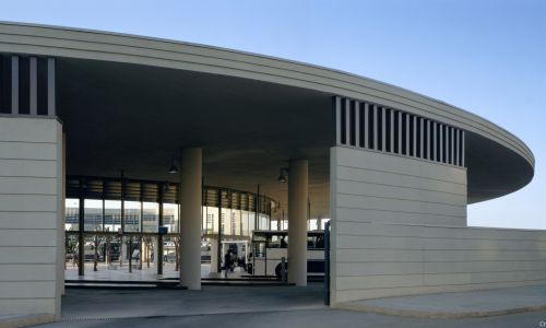 Estacion Autobuses Huelva Diseño exterior cubierta Cruz y Ortiz Arquitectos
