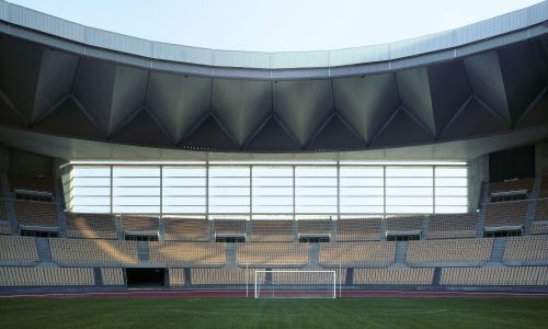 Estadio de la Cartuja en Sevilla Diseño del interior del graderio de la ventana de la cubierta Cruz y Ortiz Arquitectos
