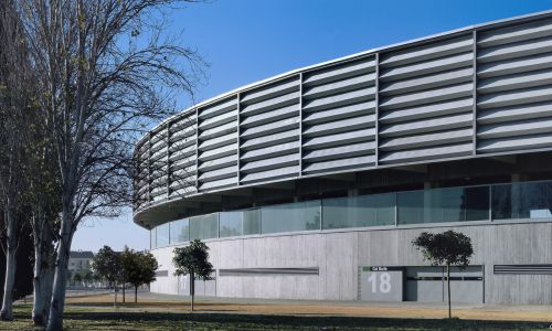 Estadio de Chapin en Jerez Cadiz Diseño del exterior Cruz y Ortiz Arquitectos