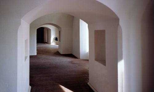 Museo del Mar Baluarte de la Candelaria Diseño del Interior de la sala de exposiciones Cruz y Ortiz Arquitectos