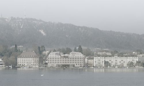 Oficina Central de Swiss Diseño exterior de integración en paisaje de Cruz y Ortiz Arquitectos