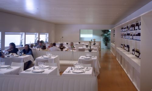 Pabellon de España en la Expo 2000 en Hannover Diseño del Interior en el Restaurante Cruz y Ortiz Arquitectos