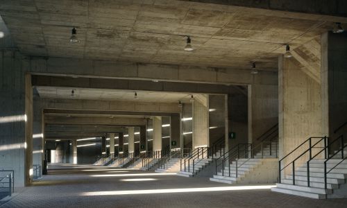 Peineta Estadio Atletismo Madrid Diseño interior galerias escaleras luz Cruz y Ortiz Arquitectos