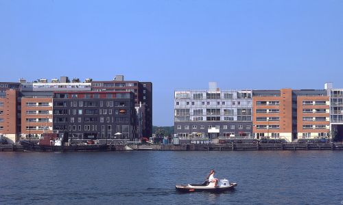 Render de la Vivienda en Java Eiland de Amsterdam Diseño exterior del Canal Cruz y Ortiz Arquitectos