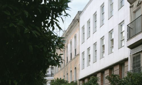 Viviendas en la Calle María Coronel de Sevilla Diseño exterior de fachada casco histórico Cruz y Ortiz Arquitectos