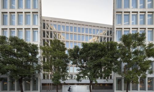 Oficinas-Consejerias-Junta-Andalucia-Sevilla_Design-exterior-fachada-hormigon_Cruz-y-Ortiz-Arquitectos_PPE_058-X