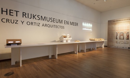 Exposicion-monografica-Rijksmuseum-OBA-Amsterdam_Design-interior-cartel_Cruz-y-Ortiz-Arquitectos_AVD-IN_28-X