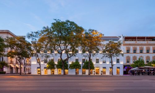 Hotel-boutique-Kivir-Paseo-Colon-Sevilla_Design-architecture-exterior-fachada-rehabilitacion_Cruz-y-Ortiz-Arquitectos__MES_02