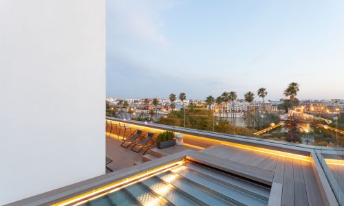 Hotel-boutique-Kivir-Paseo-Colon-Sevilla_Design-architecture-exterior-mobiliario-rooftop-atico-piscina-pool_MES_28