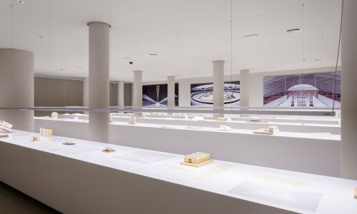 Museo-Fundacion-ICO-Madrid-Exposicion-Monografica_Design-interior-mesas-maquetas-exhibition_Cruz-y-Ortiz-Arquitectos_ICO_20