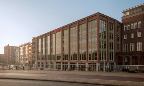 Oficinas-Centrales-Oracle-Nieuwevaart_Design-exterior-fachada-ladrillo-headquarters_Cruz-y-Ortiz-Arquitectos_EHU_19