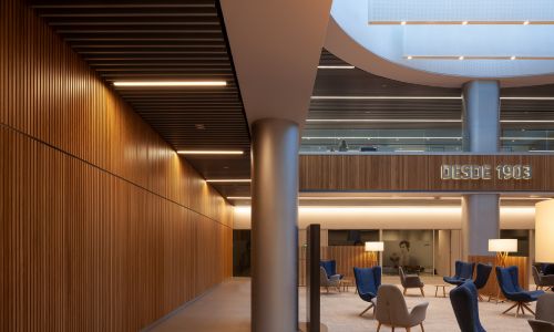 Oficinas-headquarters-Atletico-Madrid-interior-design-mobiliario-madera-Cruz-y-Ortiz-Arquitectos_MES_15