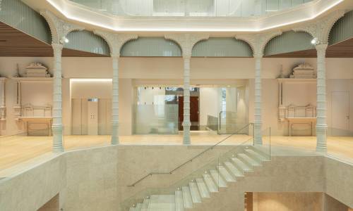 Oficinas-Banco_Santander_offices-headquarters-Design-sotano-escaleras panta baja-patio_FAL_11